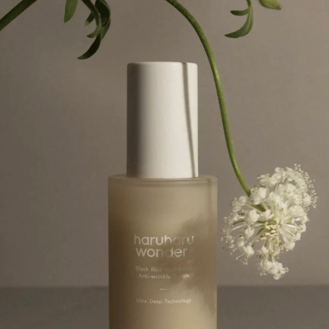 Sérum anti-rides au riz noir et à l’acide hyaluronique - Haruharu wonder