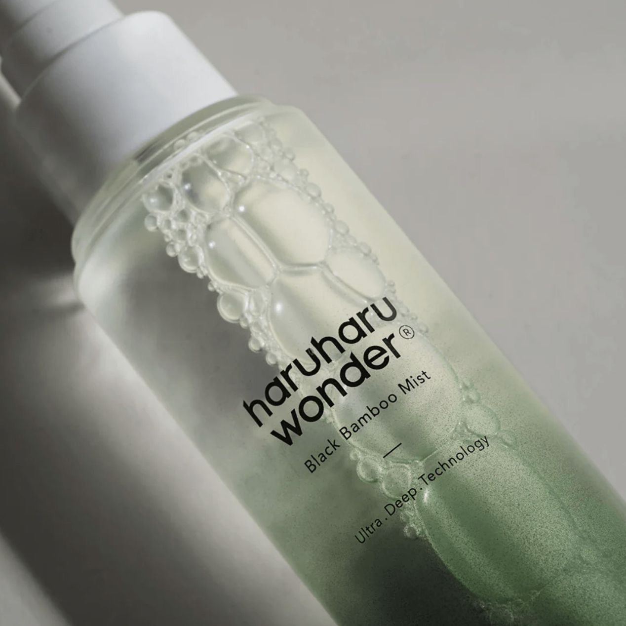 Brume hydratante au bambou noir - Haruharu Wonder