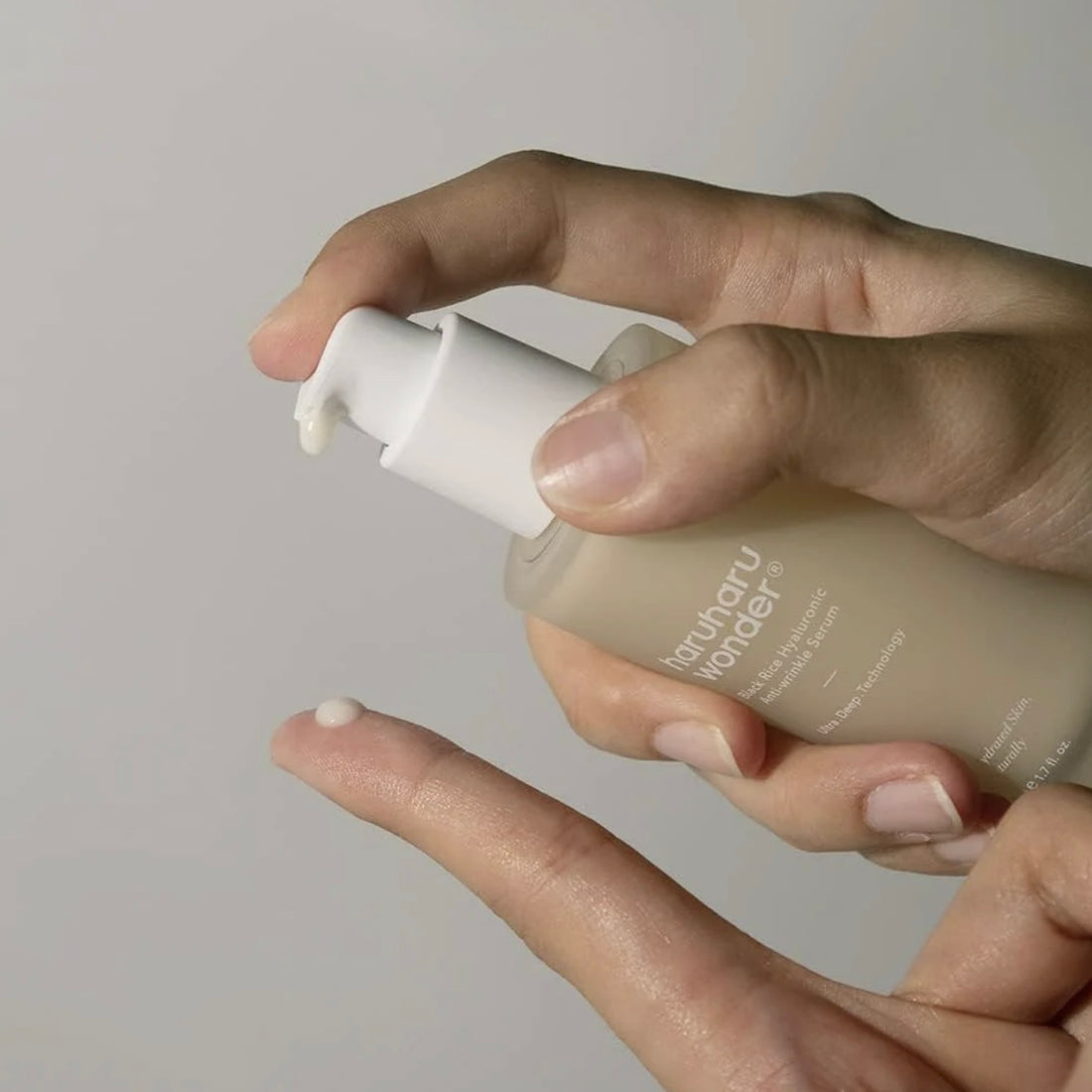 Sérum anti-rides au riz noir et à l’acide hyaluronique - Haruharu Wonder